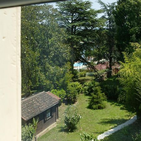 Le Manoir De Bellerive Hotel Le Buisson-de-Cadouin Bagian luar foto