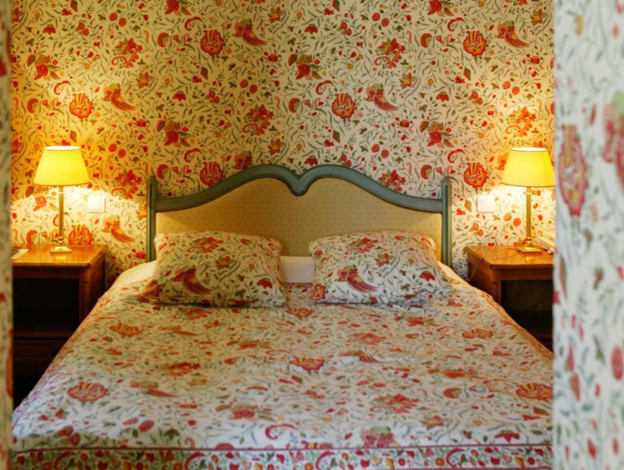 Le Manoir De Bellerive Hotel Le Buisson-de-Cadouin Bagian luar foto
